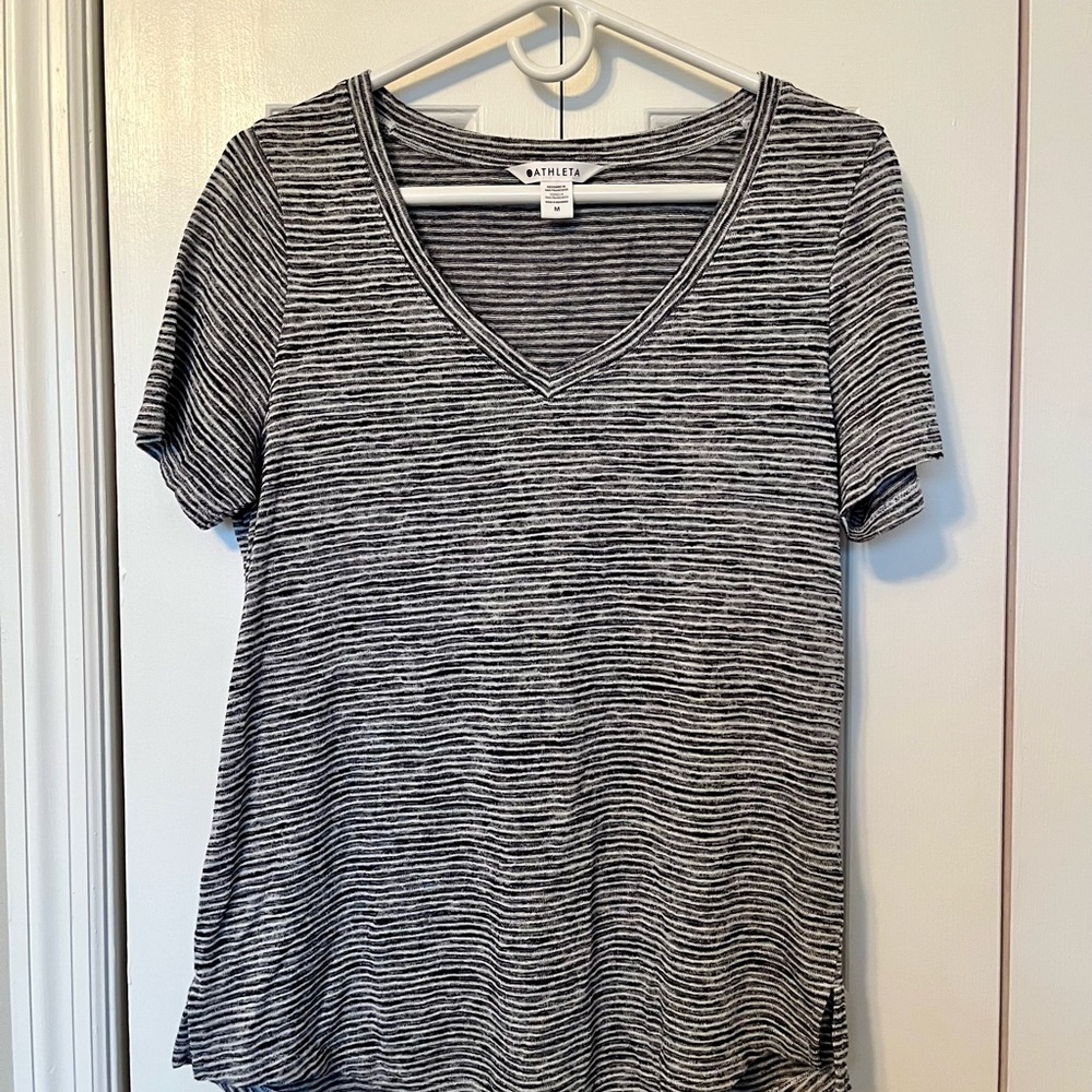 Athleta Women's Striped Navy V-Neck Top